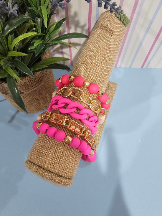 Load image into Gallery viewer, Pink &amp;amp; Gold 5 strand bracelet set
