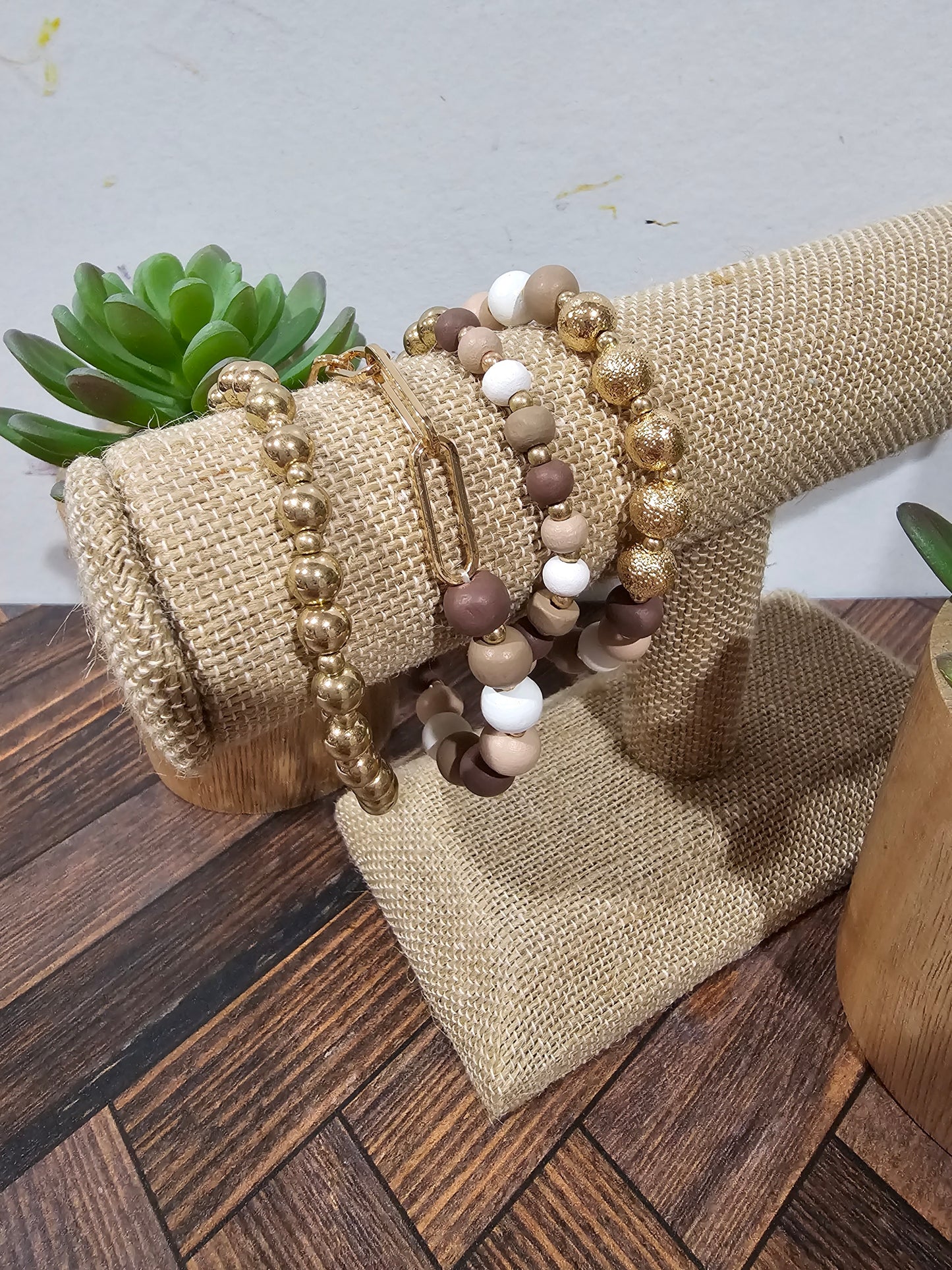 Load image into Gallery viewer, Neutral Bead &amp;amp; Chain Bracelets
