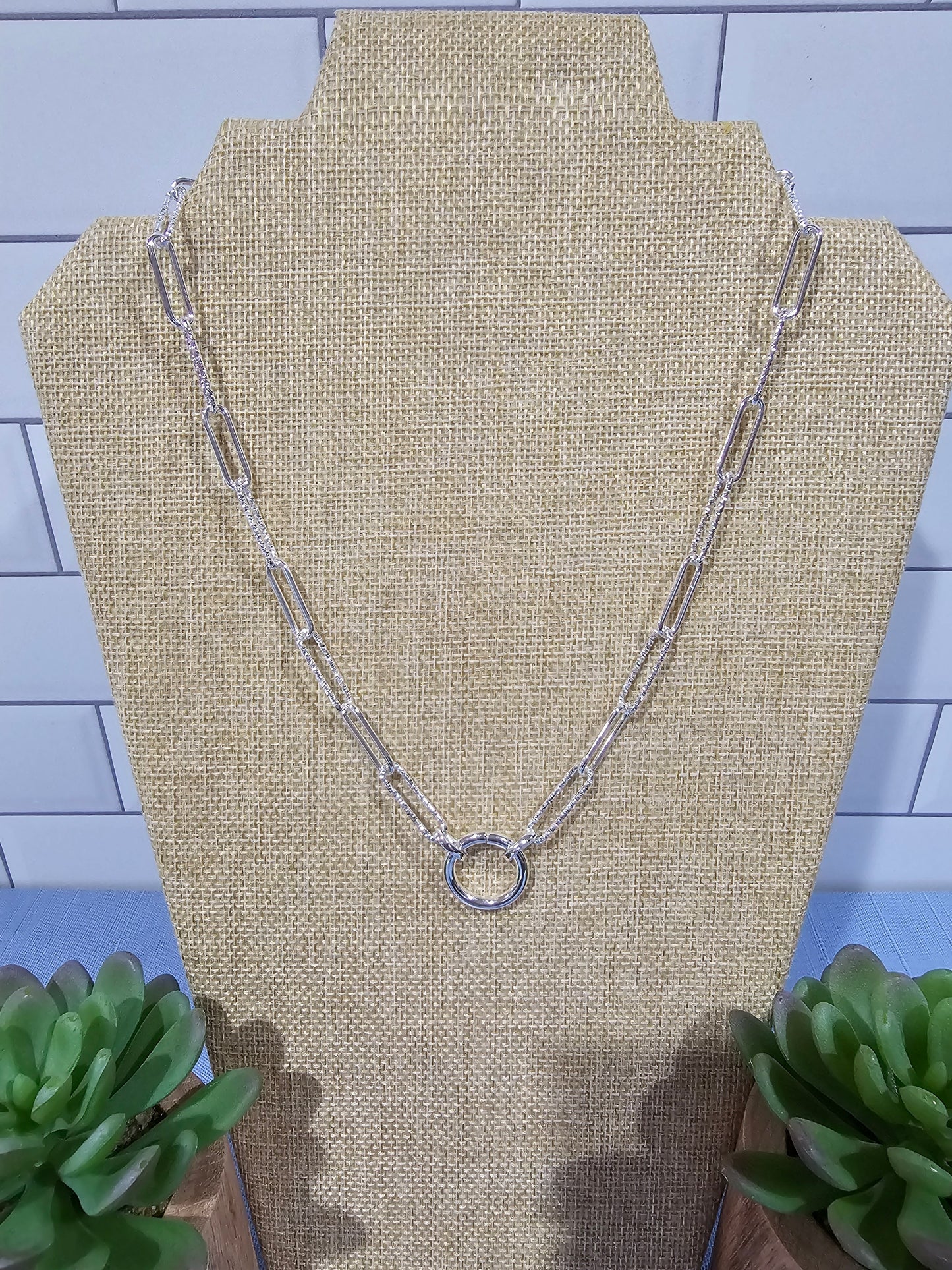 Link Chain Necklace with Open Circle Pendant