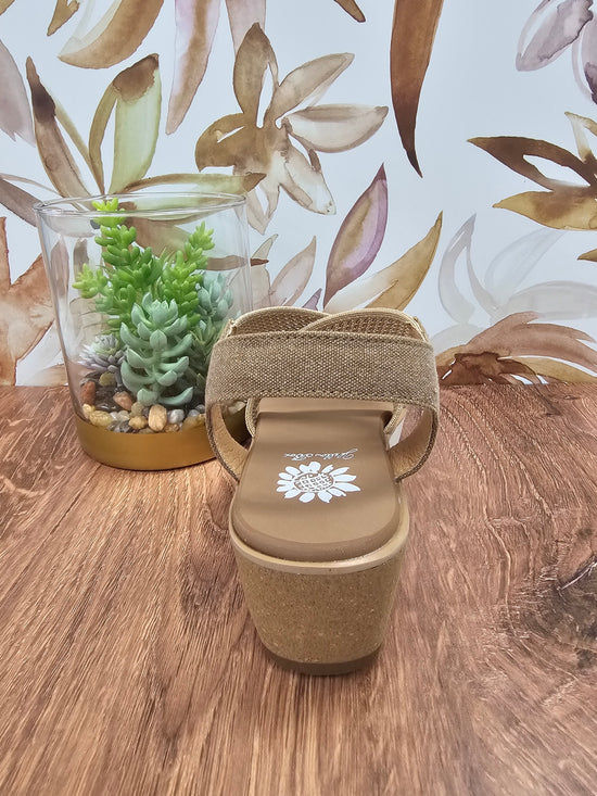 Marnie Wedge Sandal Yellow Box