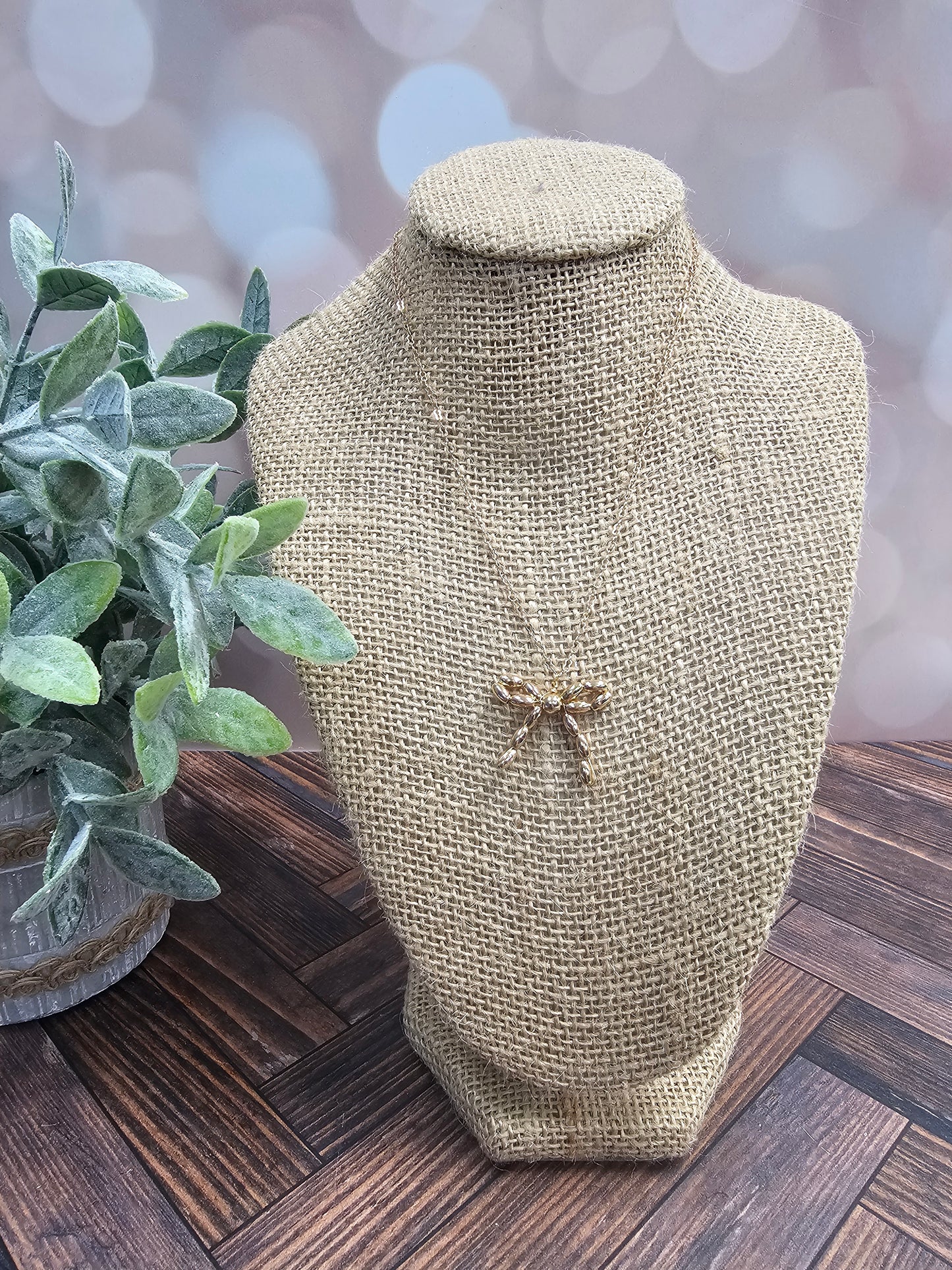 Gold Knot Bow Necklace