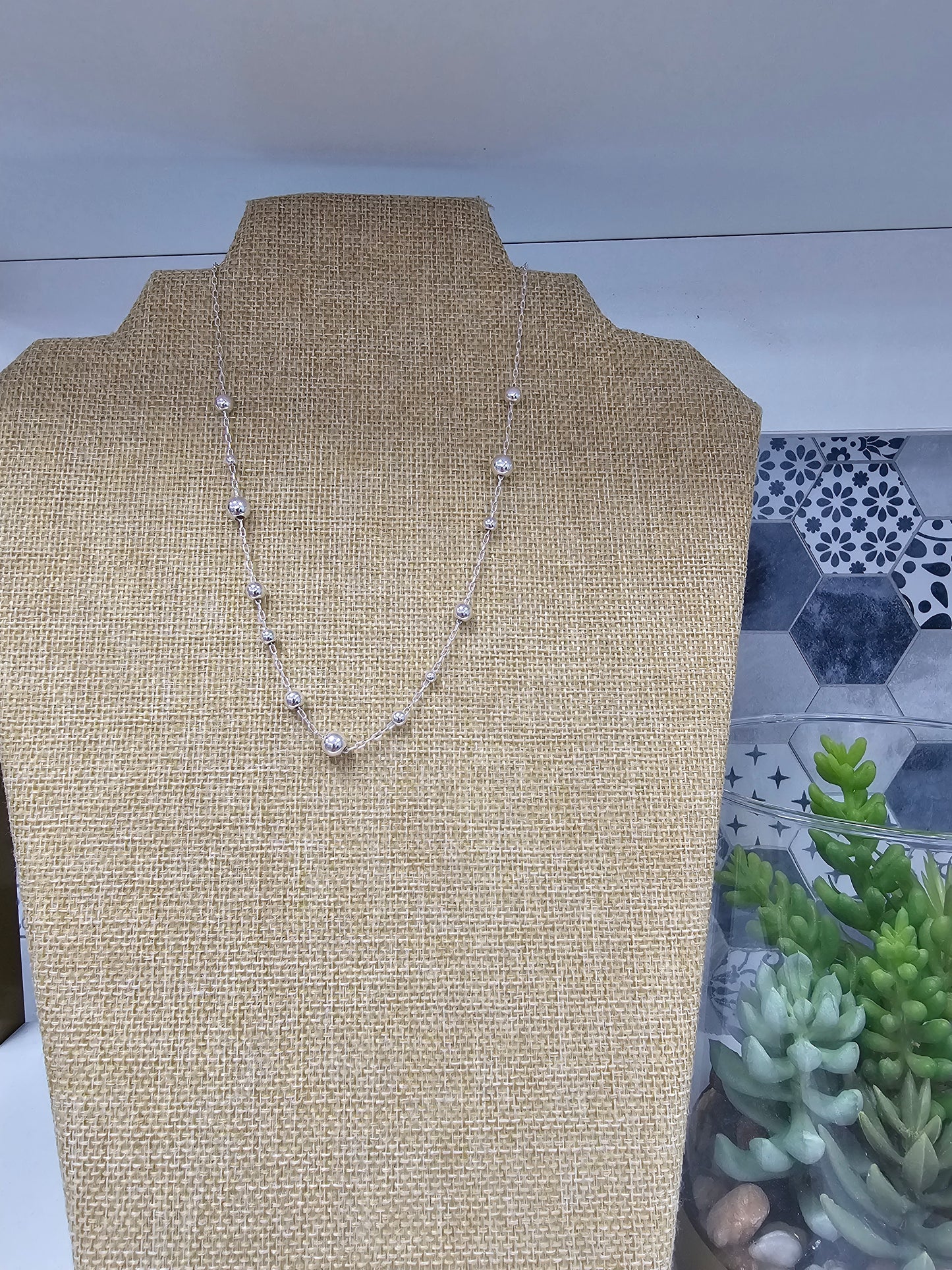 Water Resistant Graduated Beaded Chain