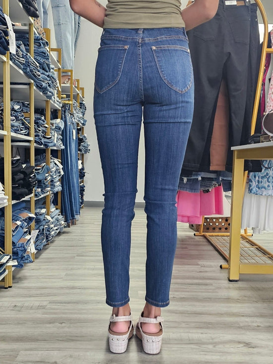 Judy Blue Jeggings