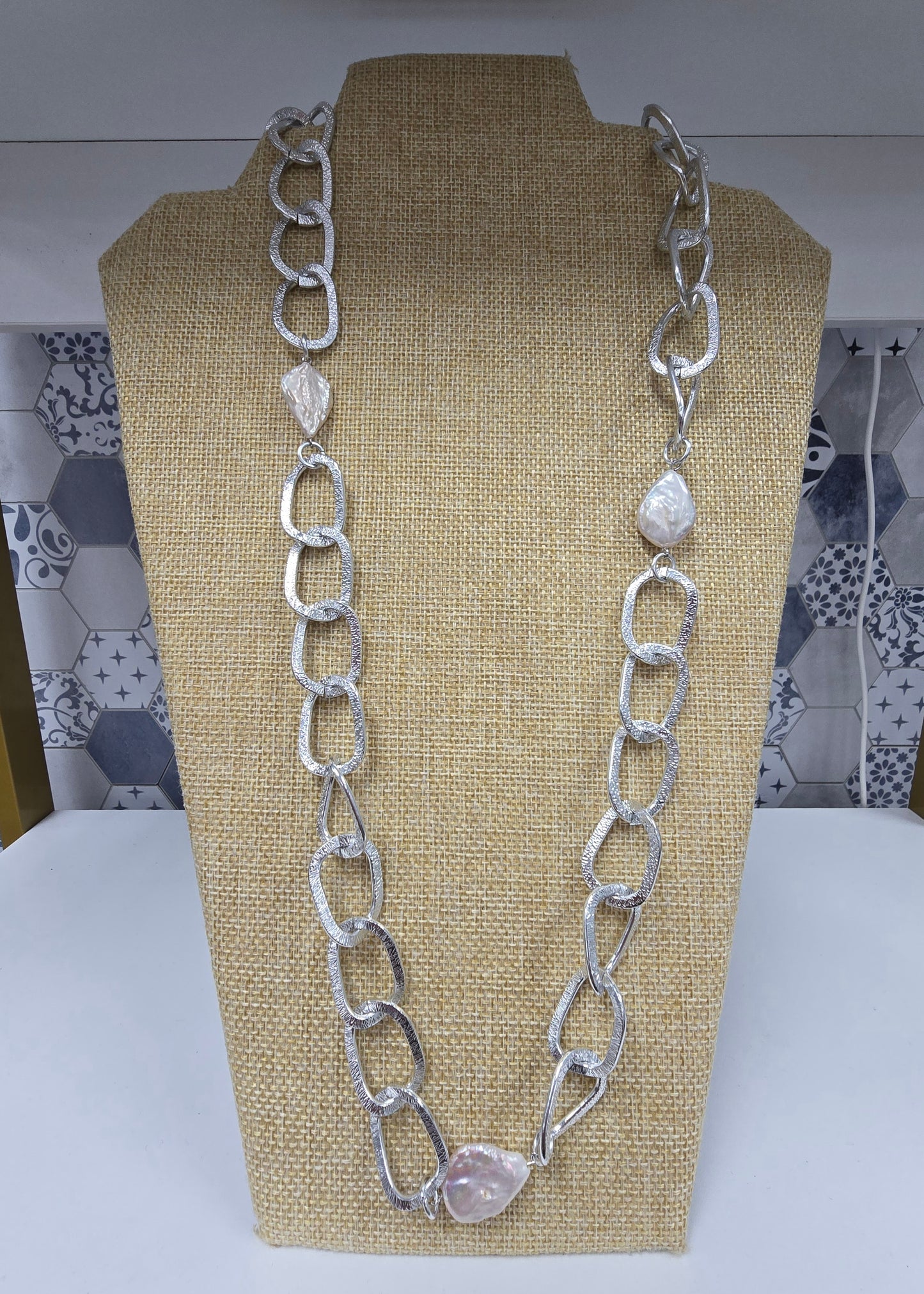 Gold Loop Coin Pearl Necklace