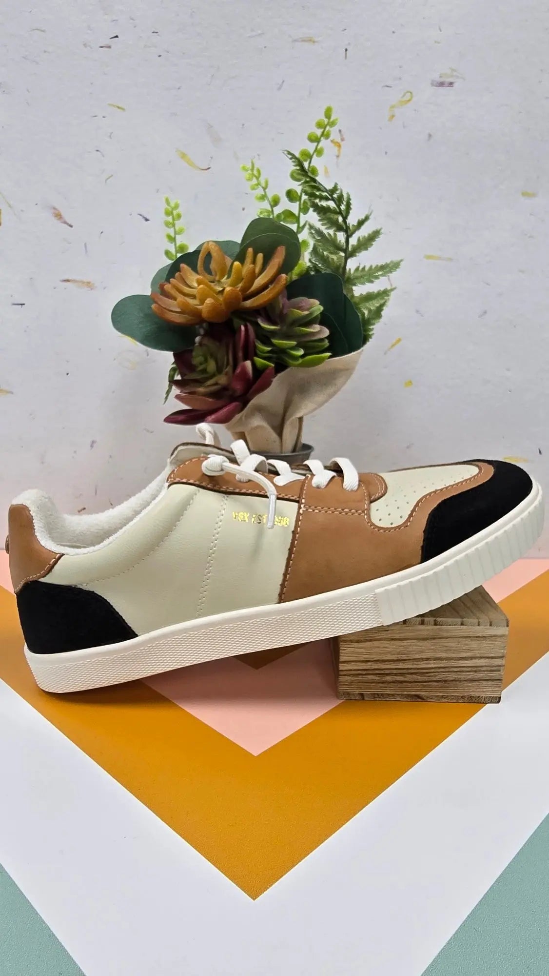 Draton Slip-On Sneaker Yellow Box