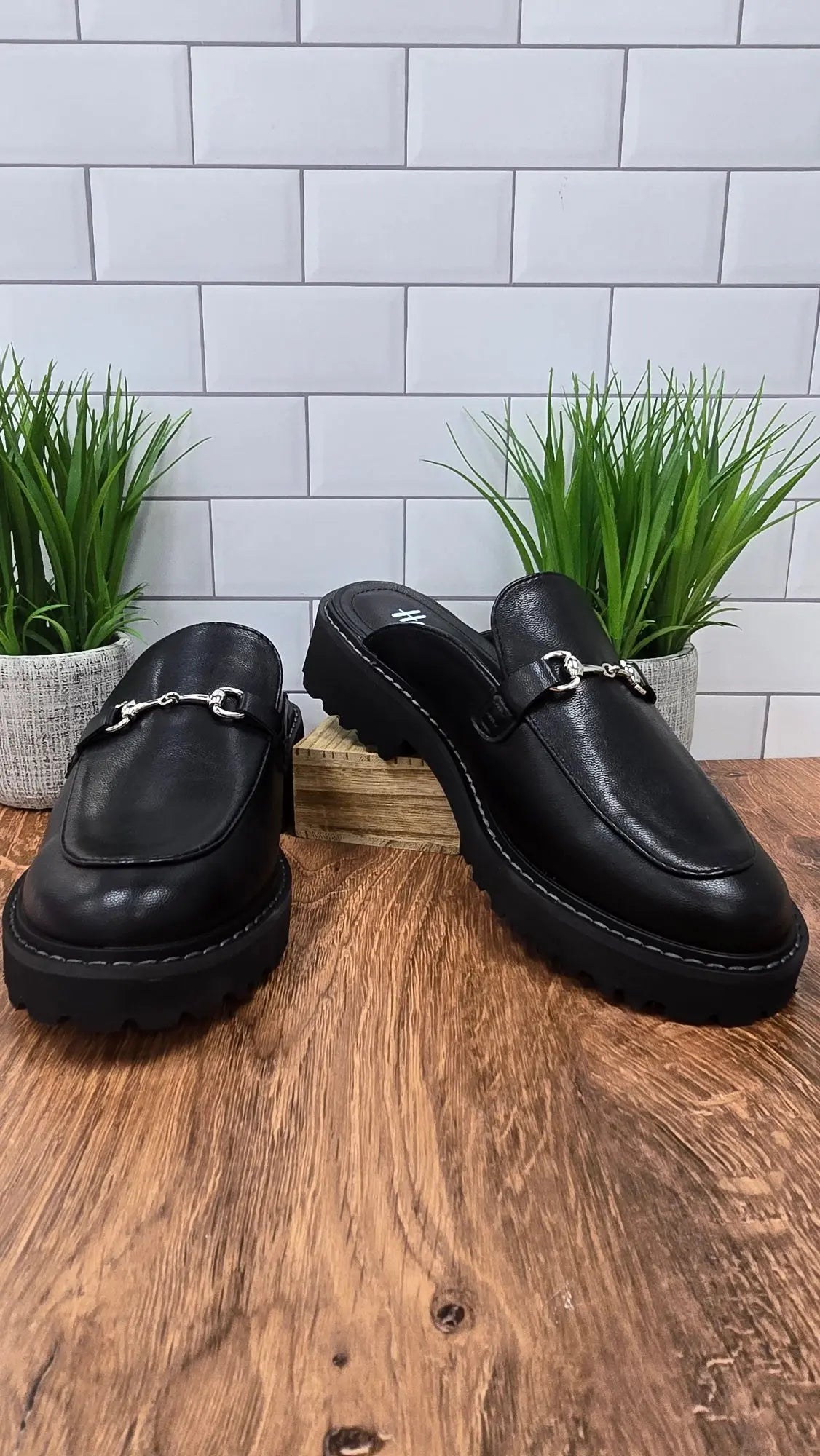 Corkys Wingin It Loafer Slide Corky's