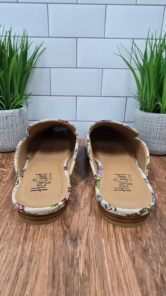 Corkys Floral Charmer Corky's