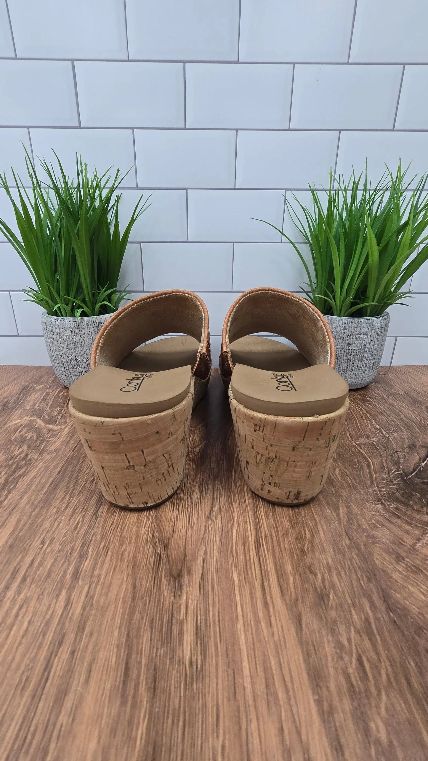 Corkys Wine & Dine Corky's