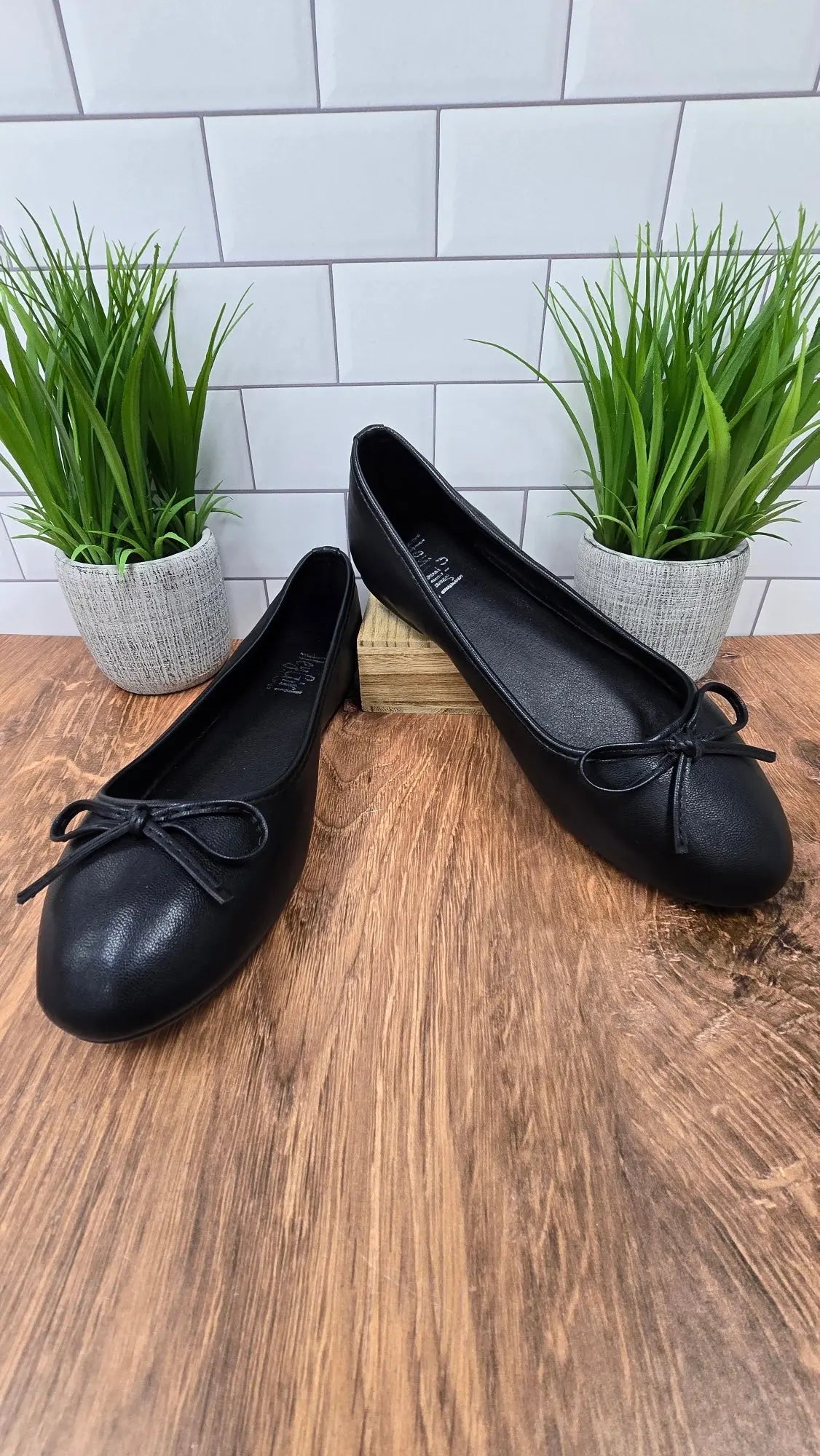 Corkys Runnin Late Corky's