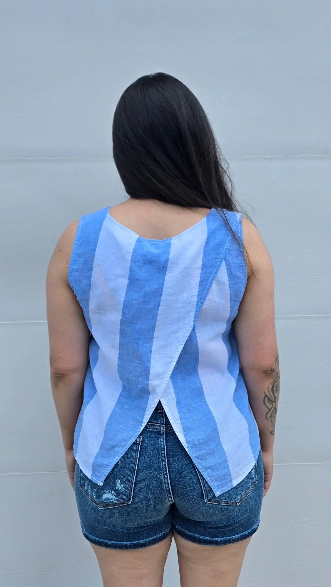 Coastal Breeze Split-back Tank beachlunchlouge
