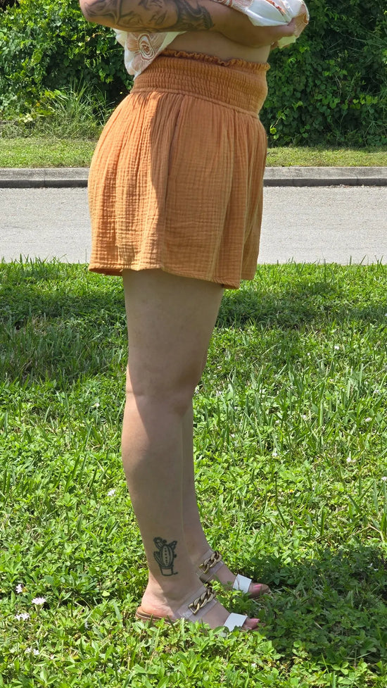 Solana Smocked Shorts Hayden LA