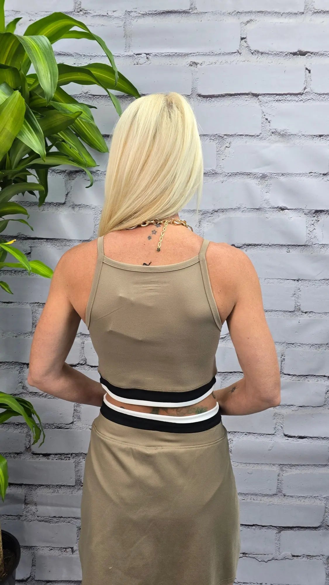 Wendy Taupe Tank Thread and Supply