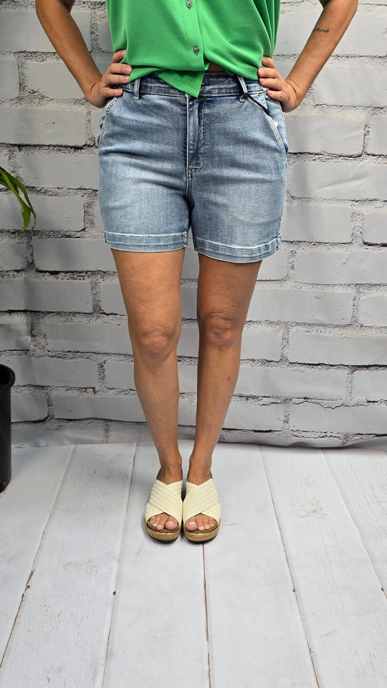 Charlie Light Wash HW Trouser Shorts Judy Blue