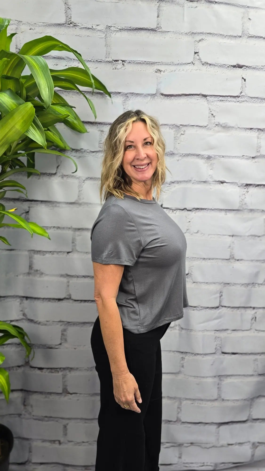 Crop Bamboo Tshirt mittoshop