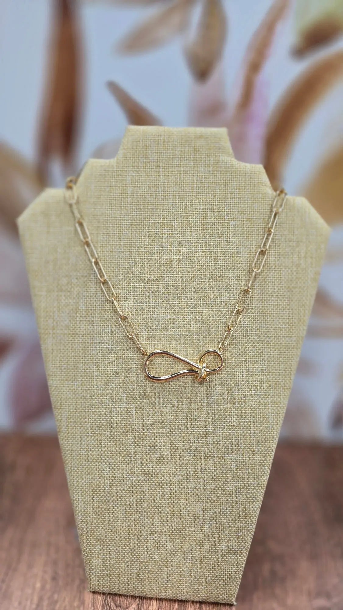 Golden Loop Necklace What's Hot