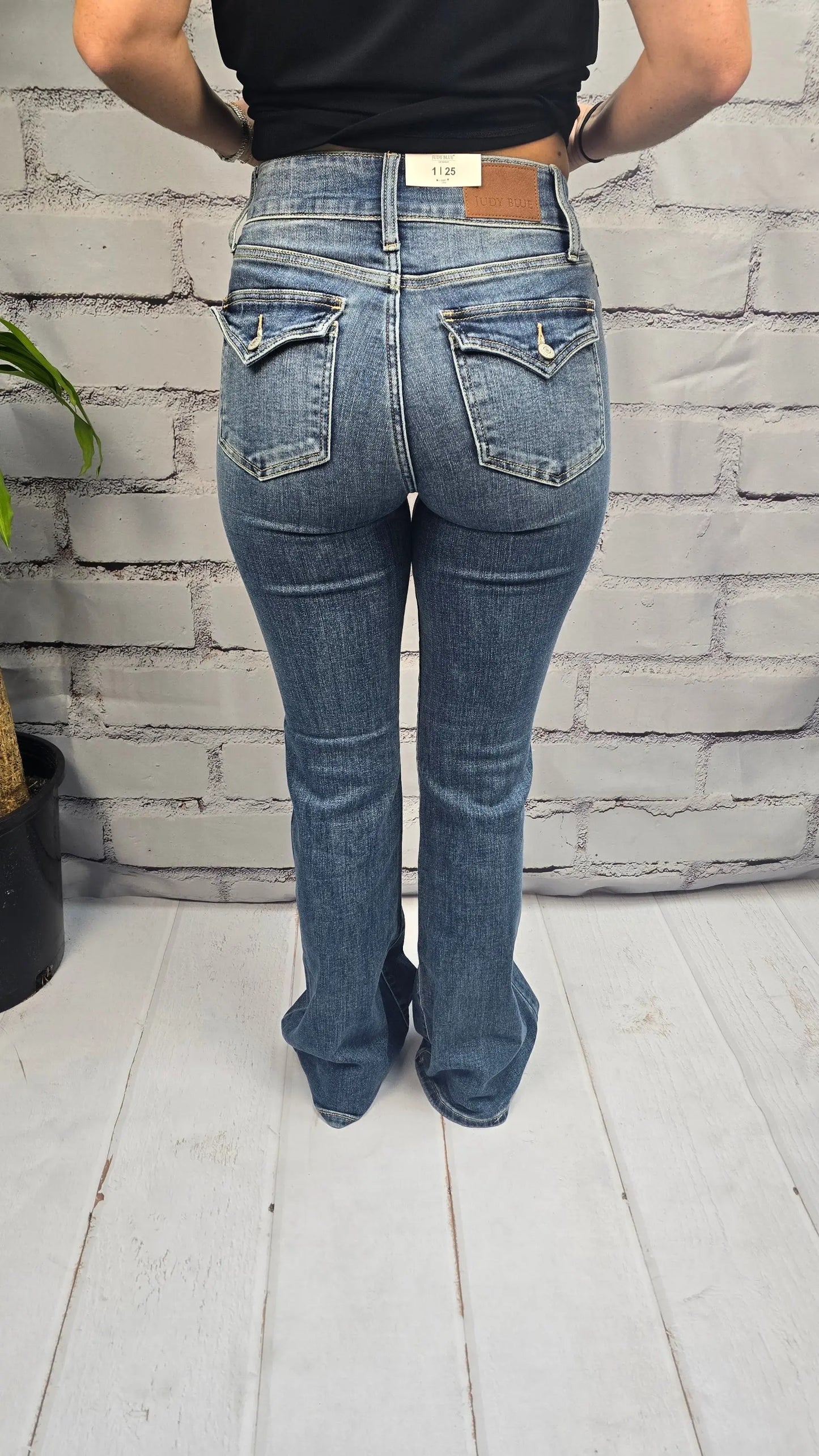 Sloane Flares Judy Blue