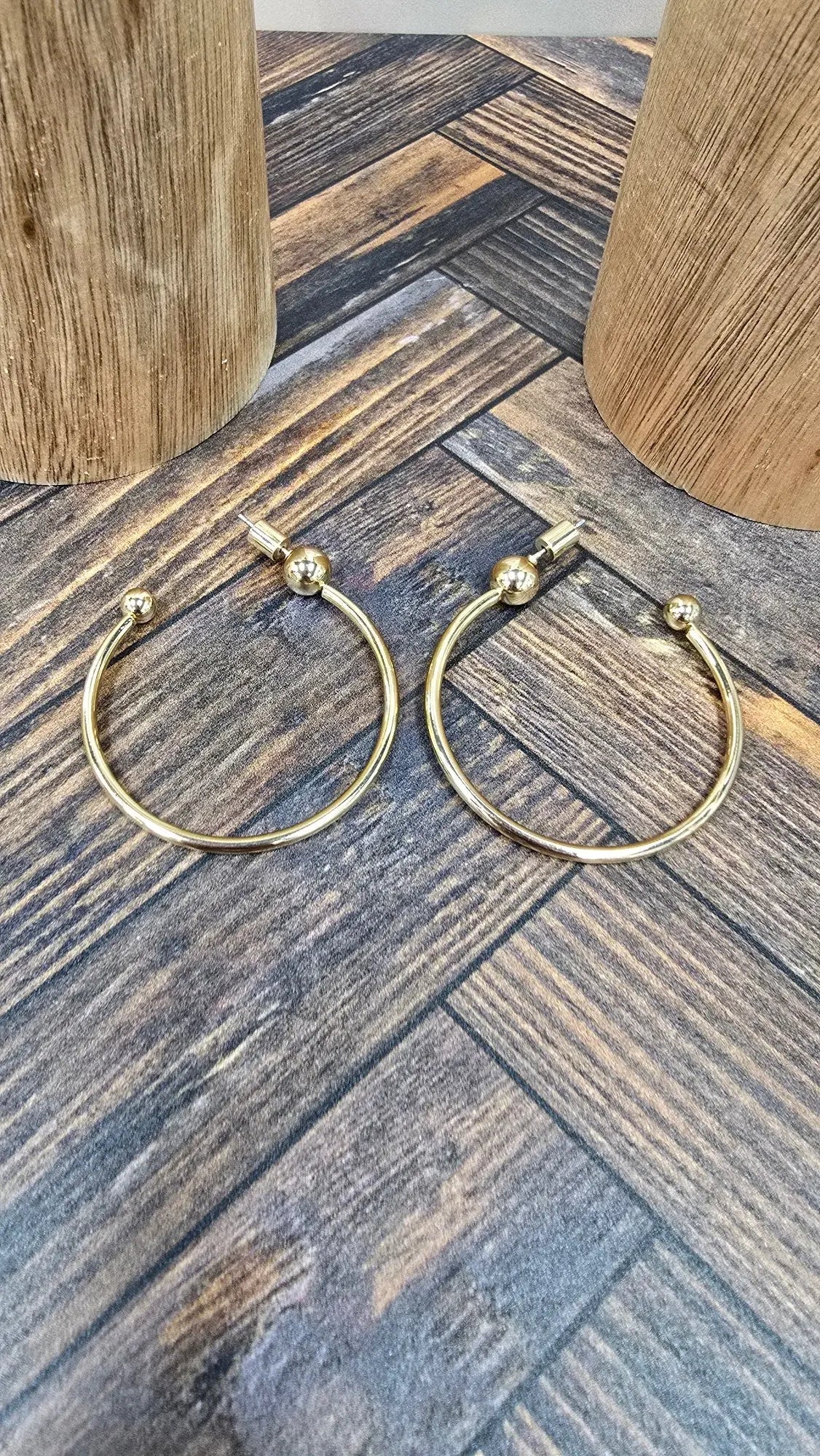 The Modern Muse Hoops What's Hot