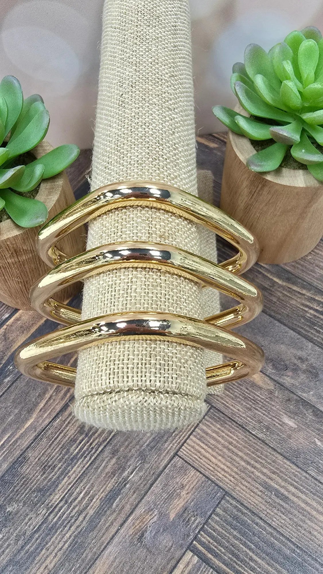 The Power Moves Bangles What's Hot