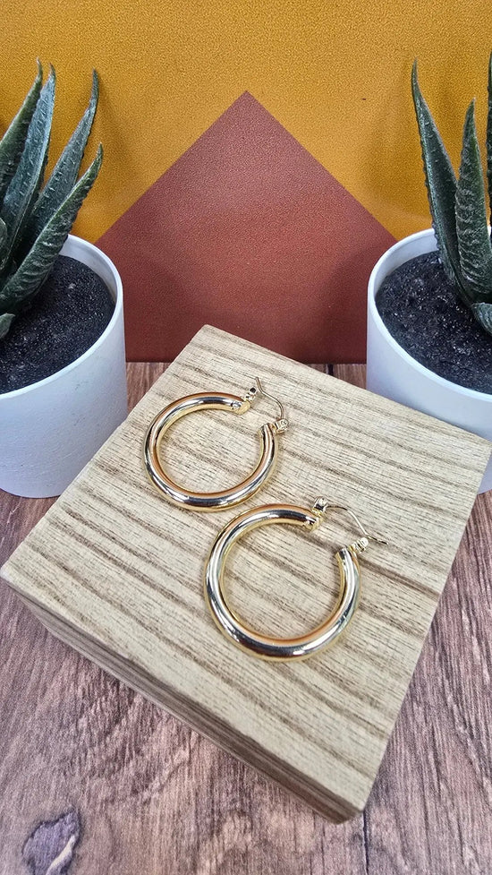 The Golden Classic Hoops What's Hot