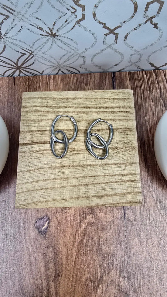 Waterproof dangle earrings WJW