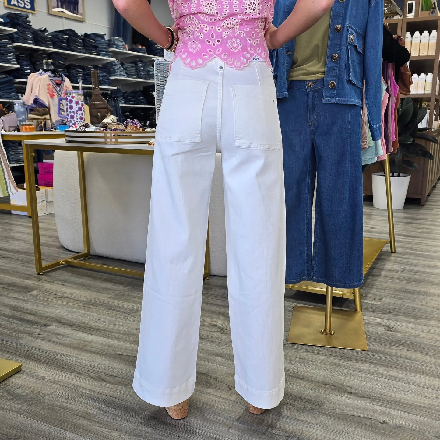 Lucy Line Wide Leg Ankle Jeans MIca