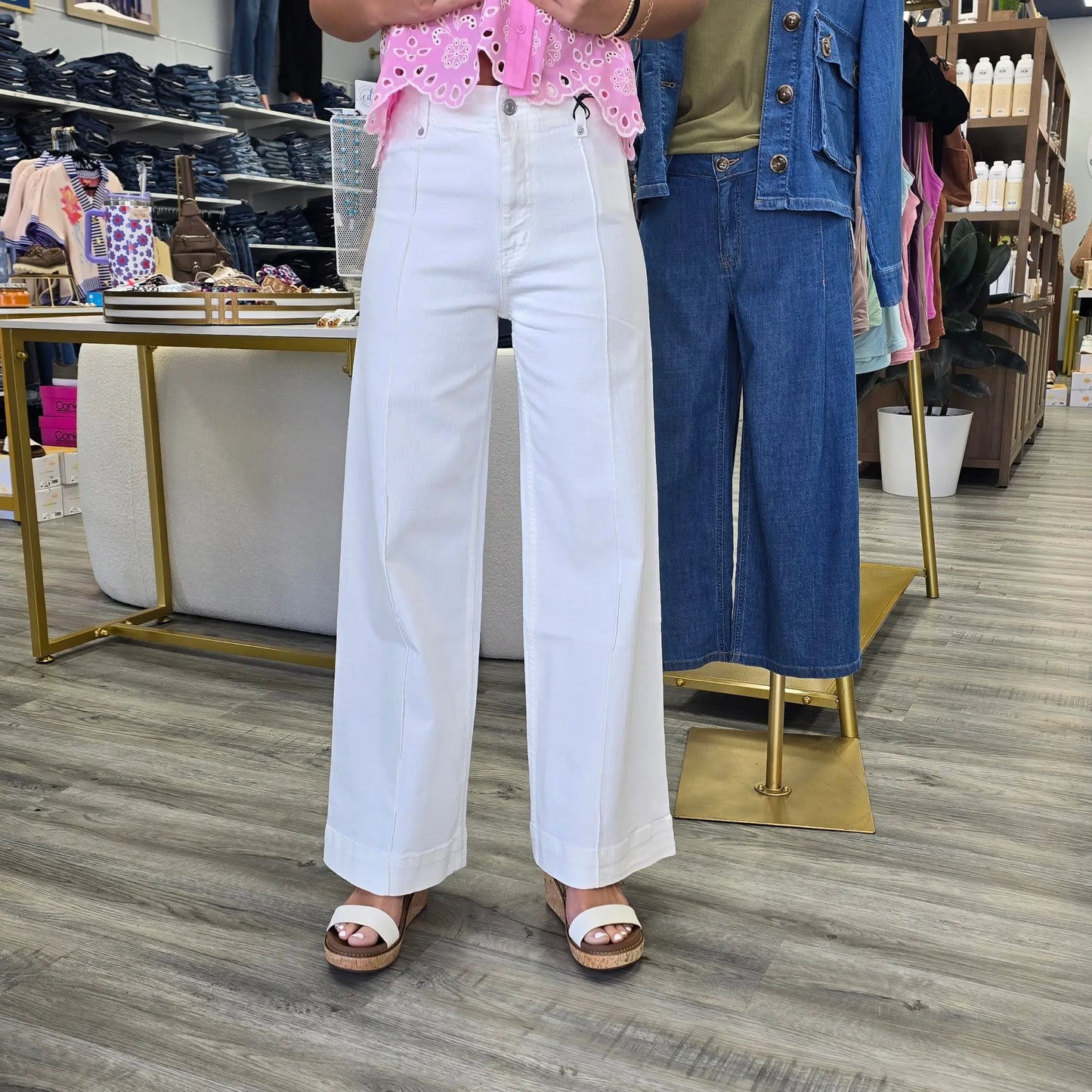 Lucy Line Wide Leg Ankle Jeans MIca