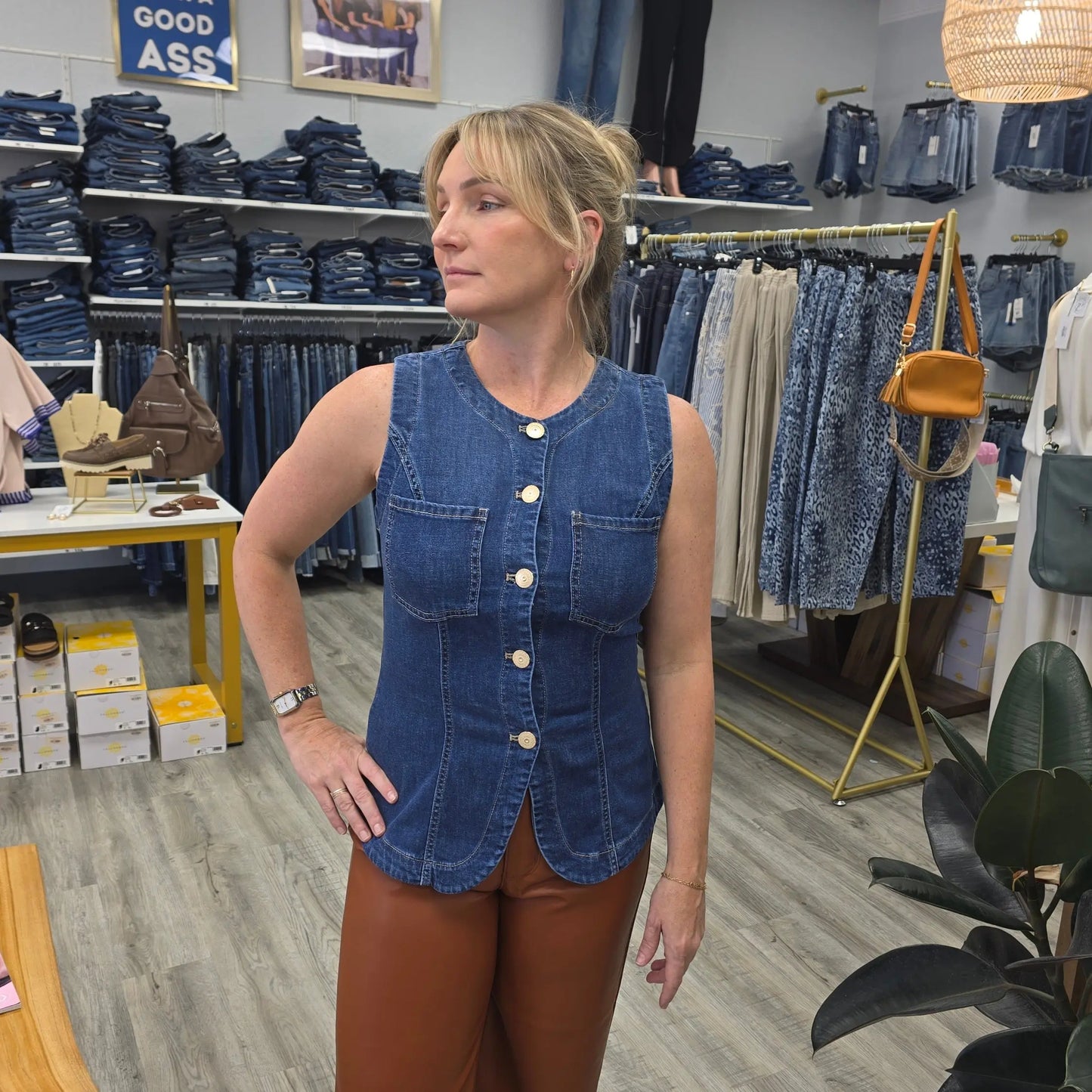 Roxanne Vest Liverpool