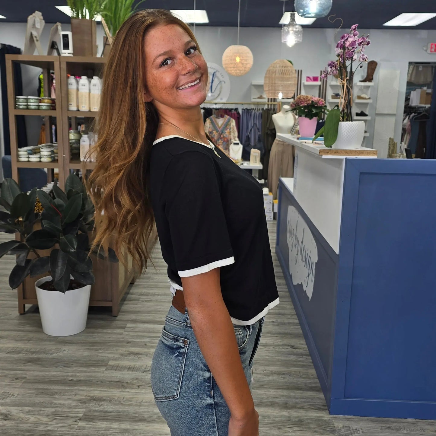 Drew Ringer Tee Elle Grey