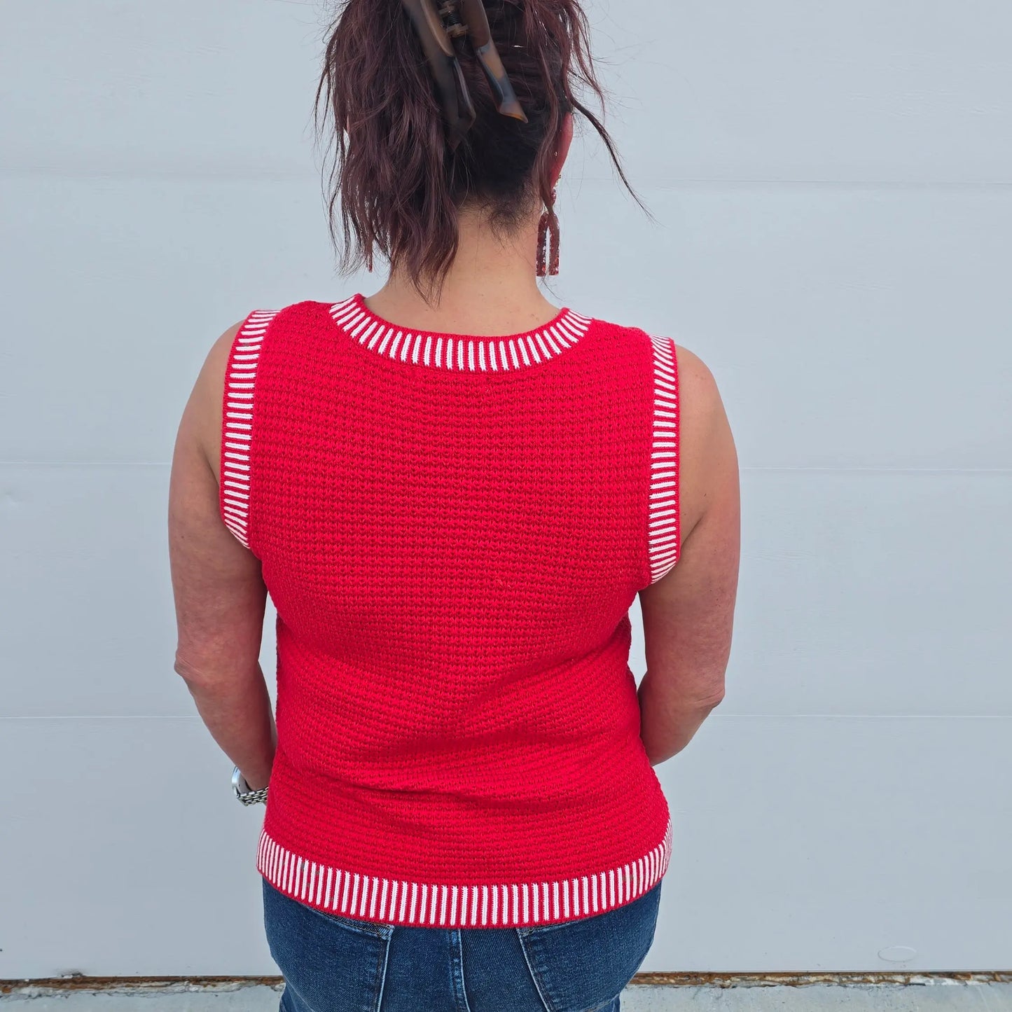 Red striped sleevless sweater Staccato