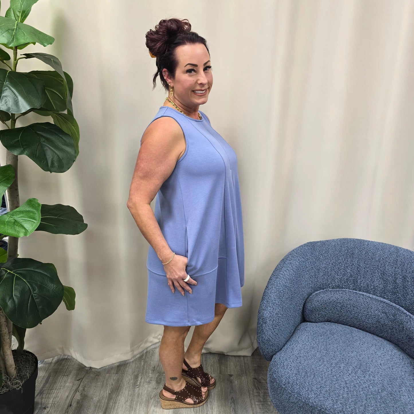 sleeveless pleated dress Doe & Rae