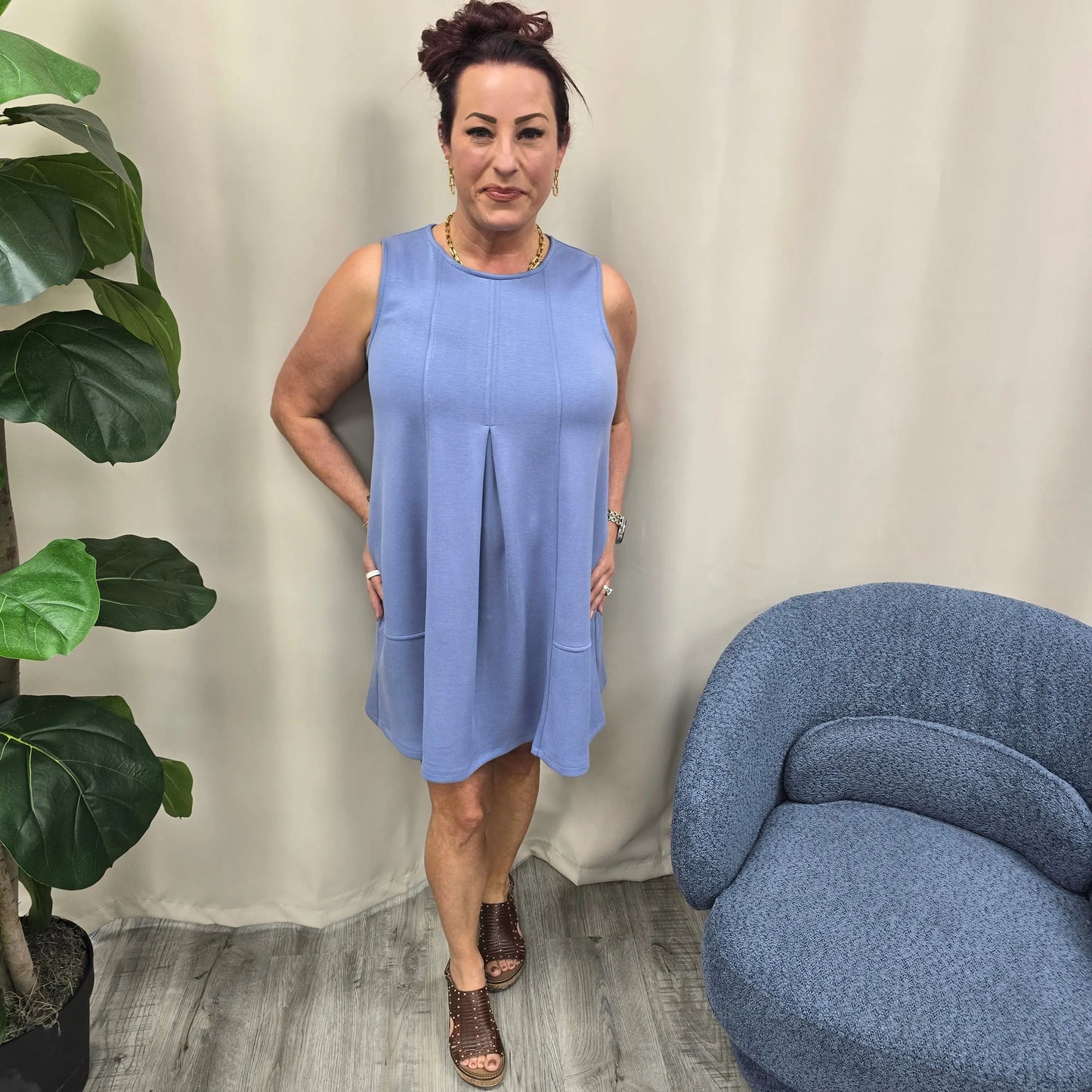 sleeveless pleated dress Doe & Rae