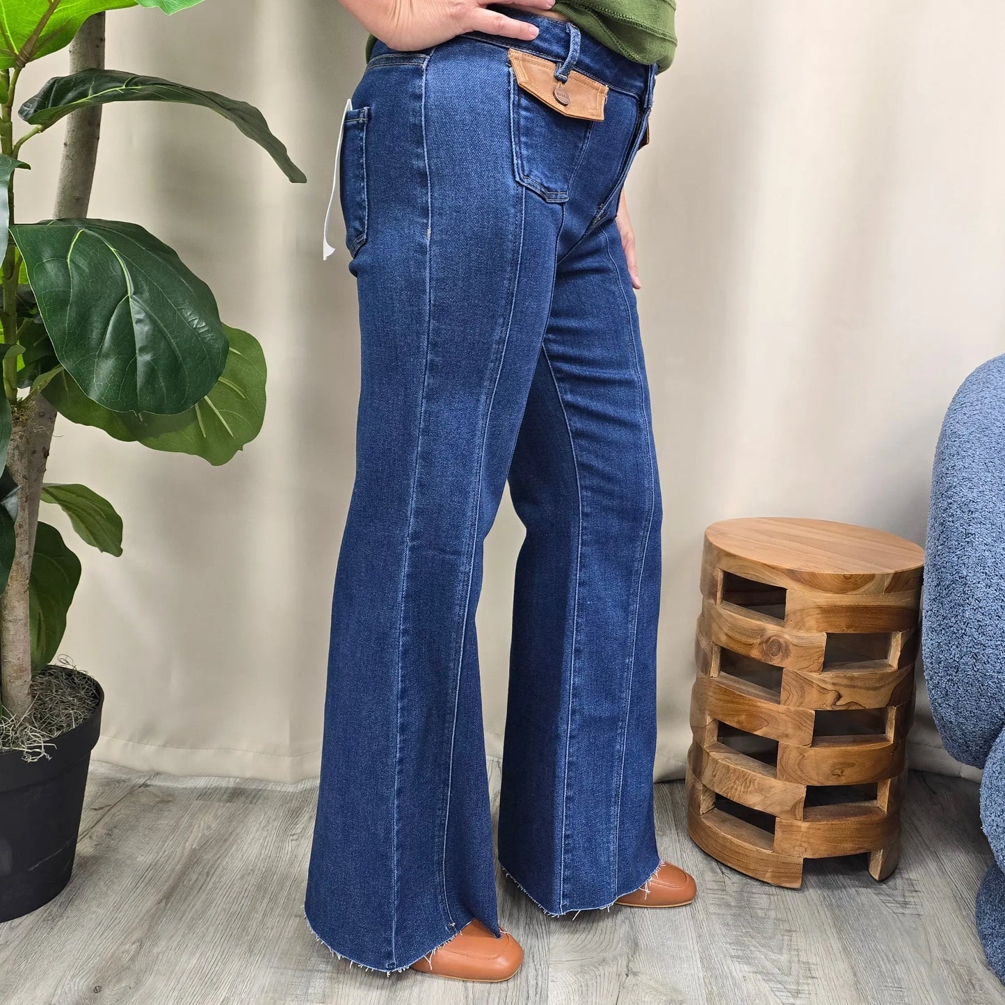 leather pocket flare risen