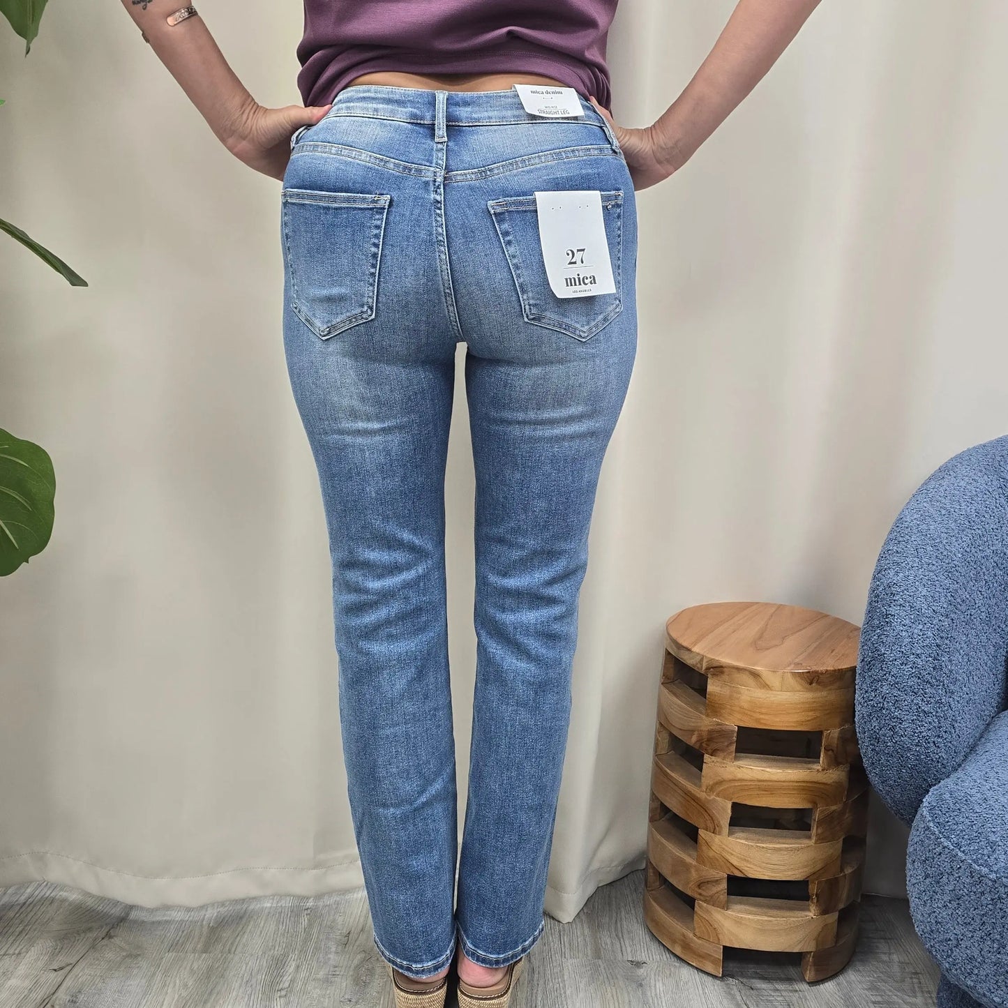 Tessa Mid-Rise Straight Jeans MIca