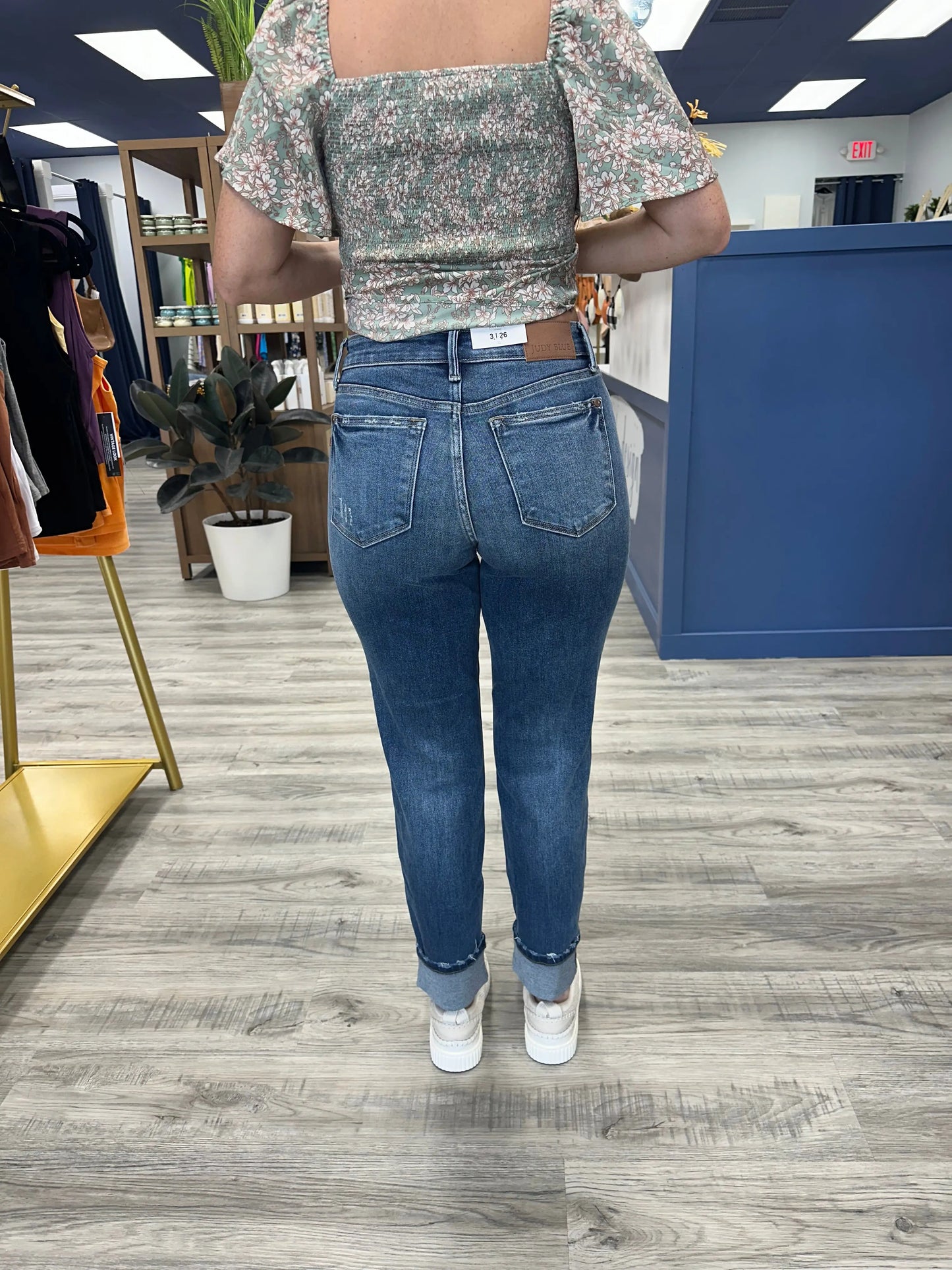 Parker MR Vintage Wash Boyfriend w/ Cuff Judy Blue