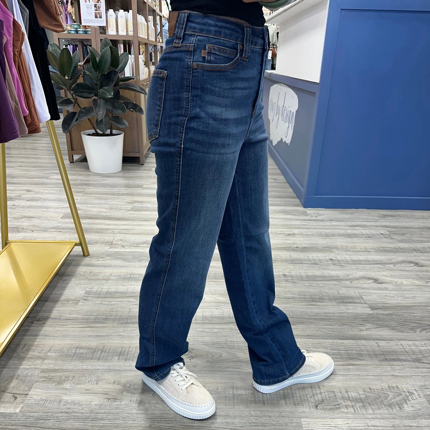 Hayes Straight Legs Judy Blue