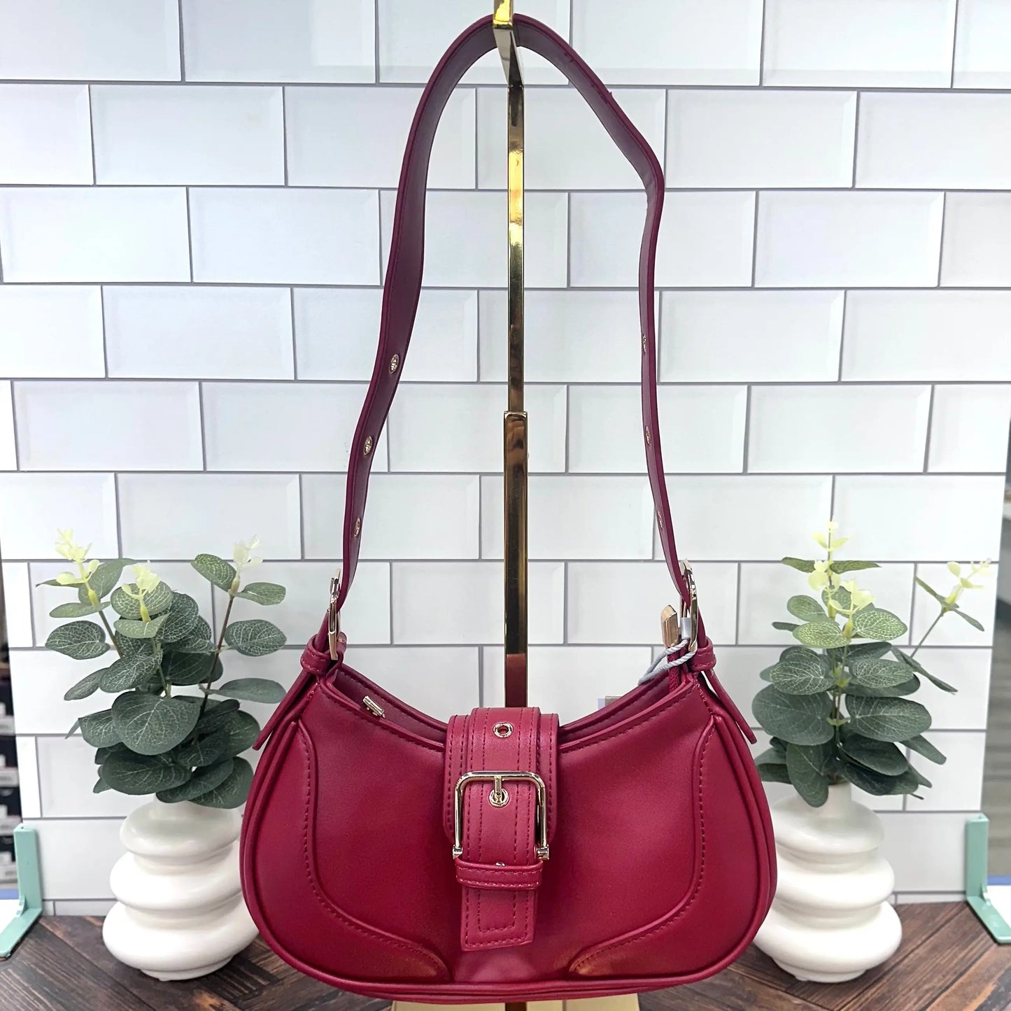 Scarlet Buckle Baguette Mimi Wholesale