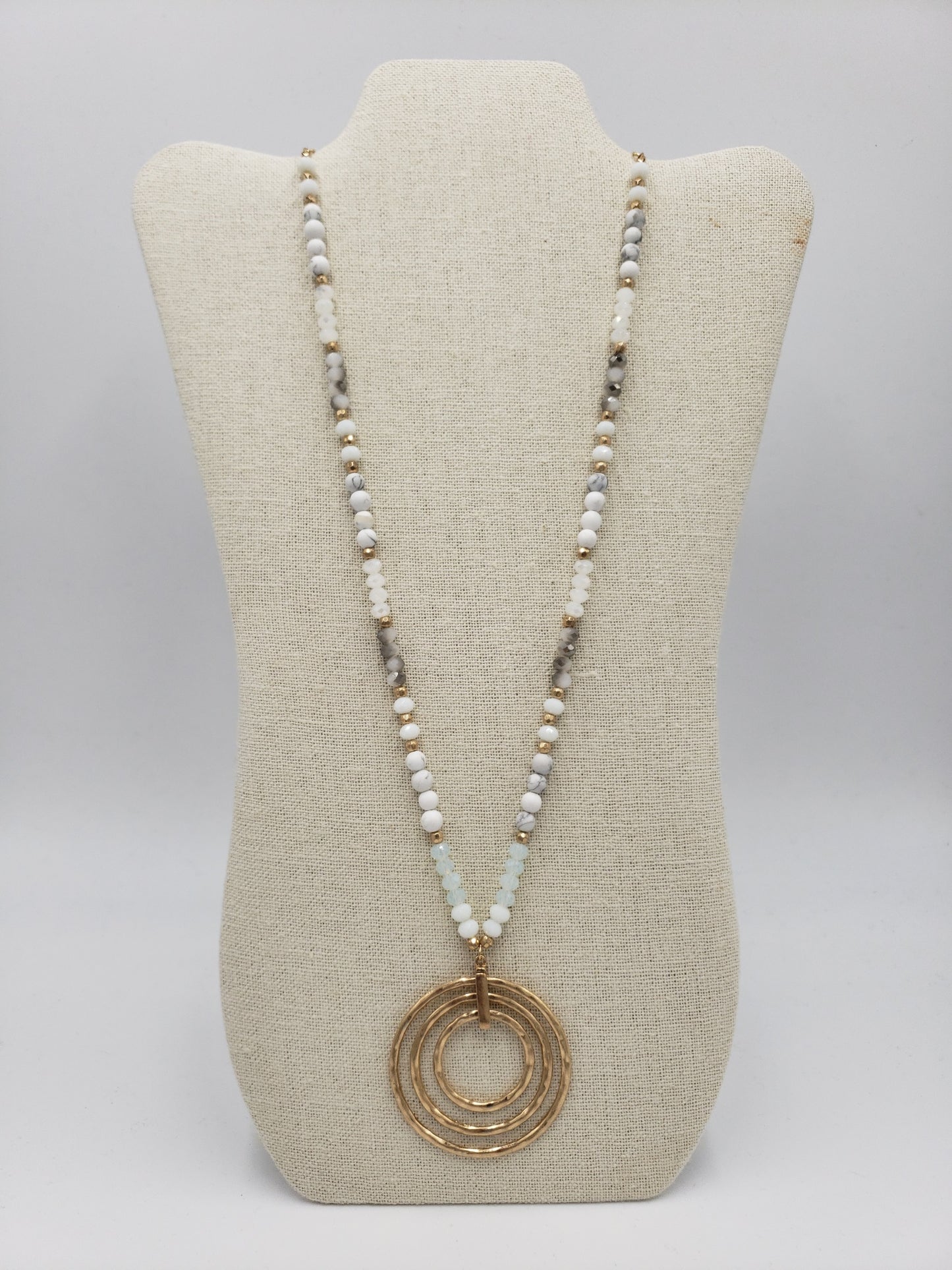 White N Gold Beaded Necklace