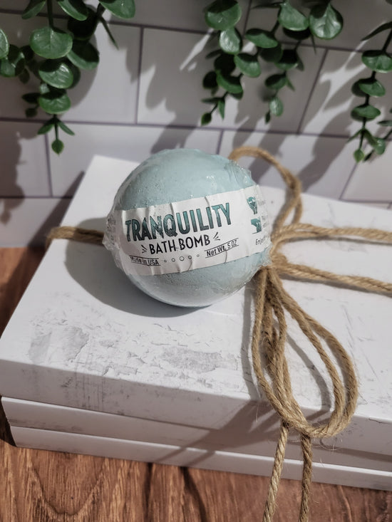 Load image into Gallery viewer, Bath Bomb Tranquility
