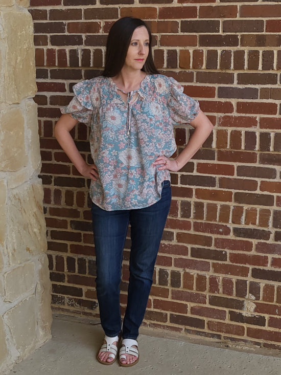 Load image into Gallery viewer, Teal Floral Shirt
