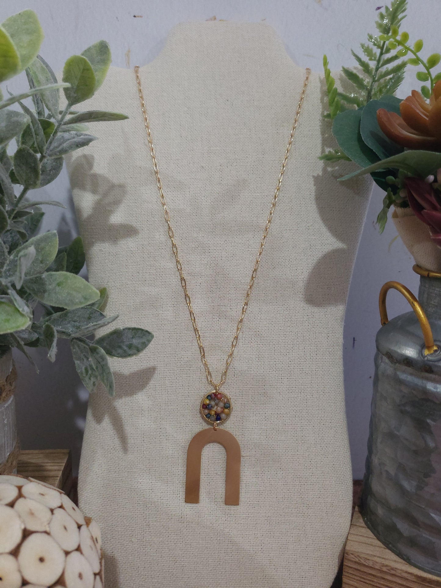 Load image into Gallery viewer, Multi bead Gold U Necklace
