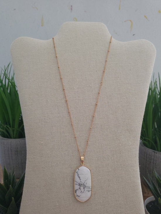Load image into Gallery viewer, Marble Pendant Necklace
