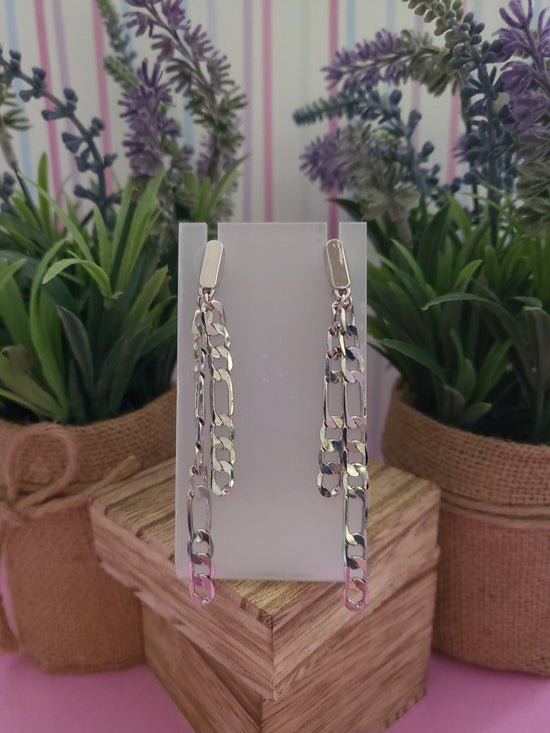 Load image into Gallery viewer, Chunky Chain Earrings
