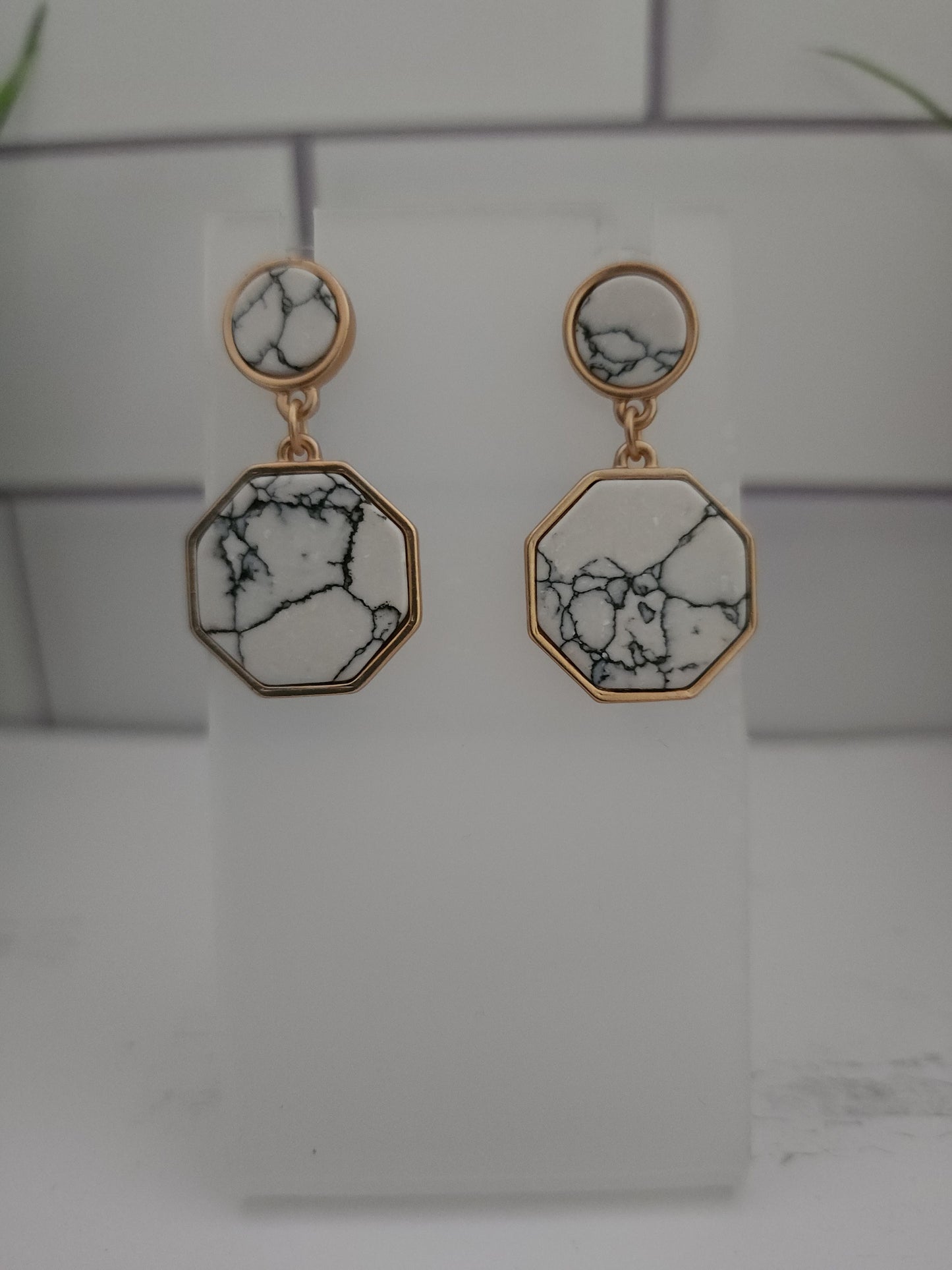 Load image into Gallery viewer, Octagon Marble Earrings
