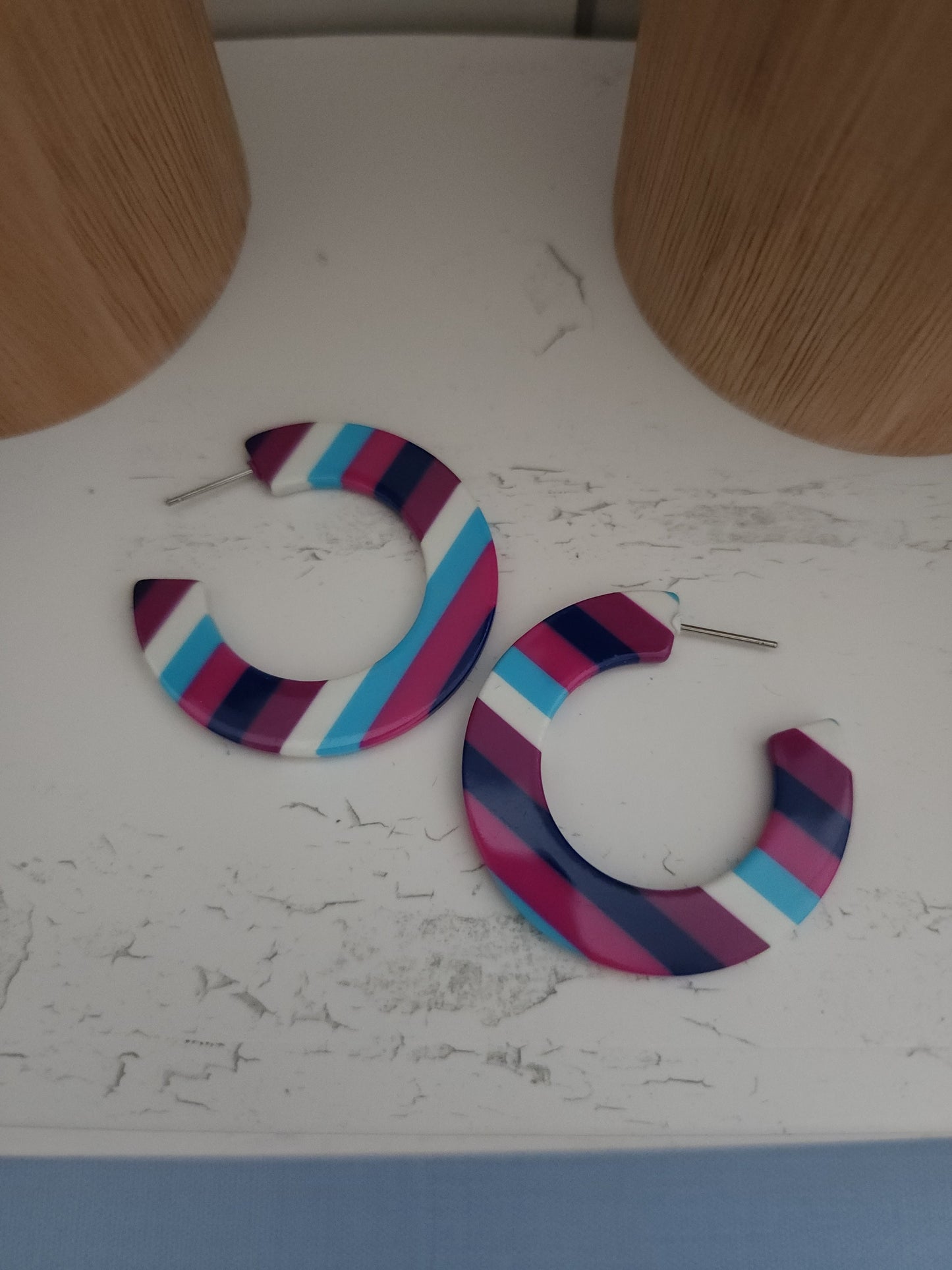 Load image into Gallery viewer, Acrylic Striped Hoops
