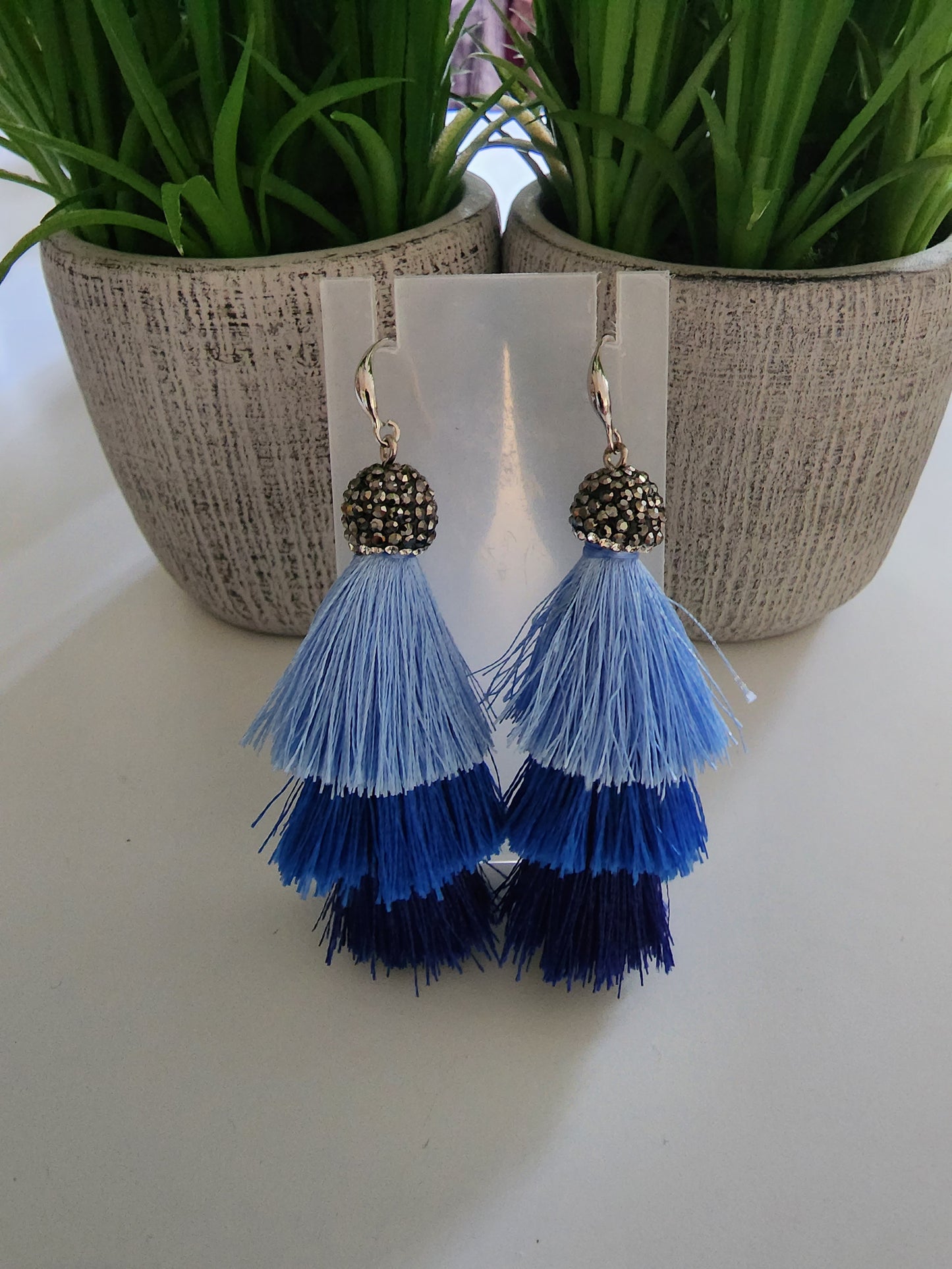 Load image into Gallery viewer, Blue Ombre Fringe Earrings

